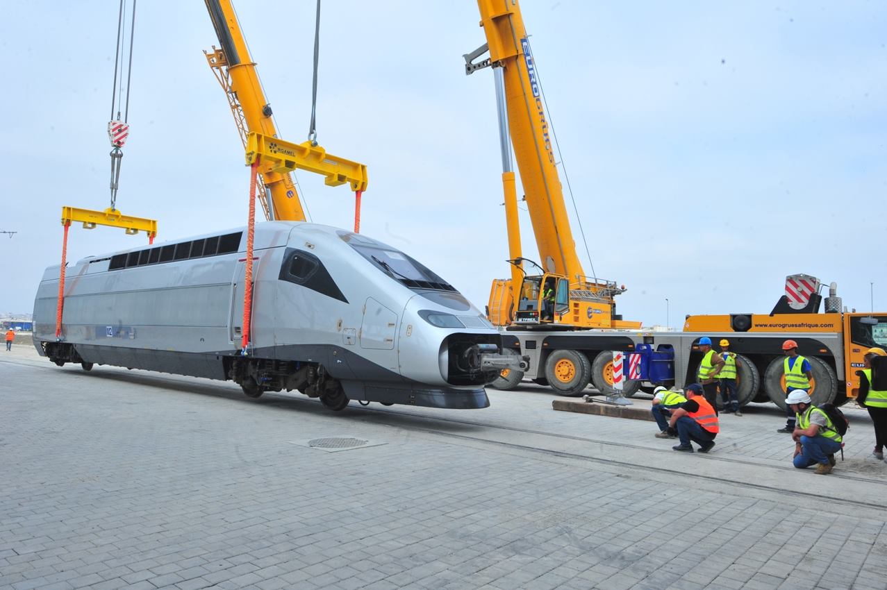 Moroccos-High-Speed-Train-to-Be-Inaugurated-in-20171.jpg