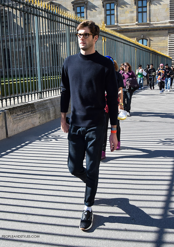 mens-fashion-street-style-paris-wear-all-black-with-sneakers-peopleandstyles-com-1.jpg