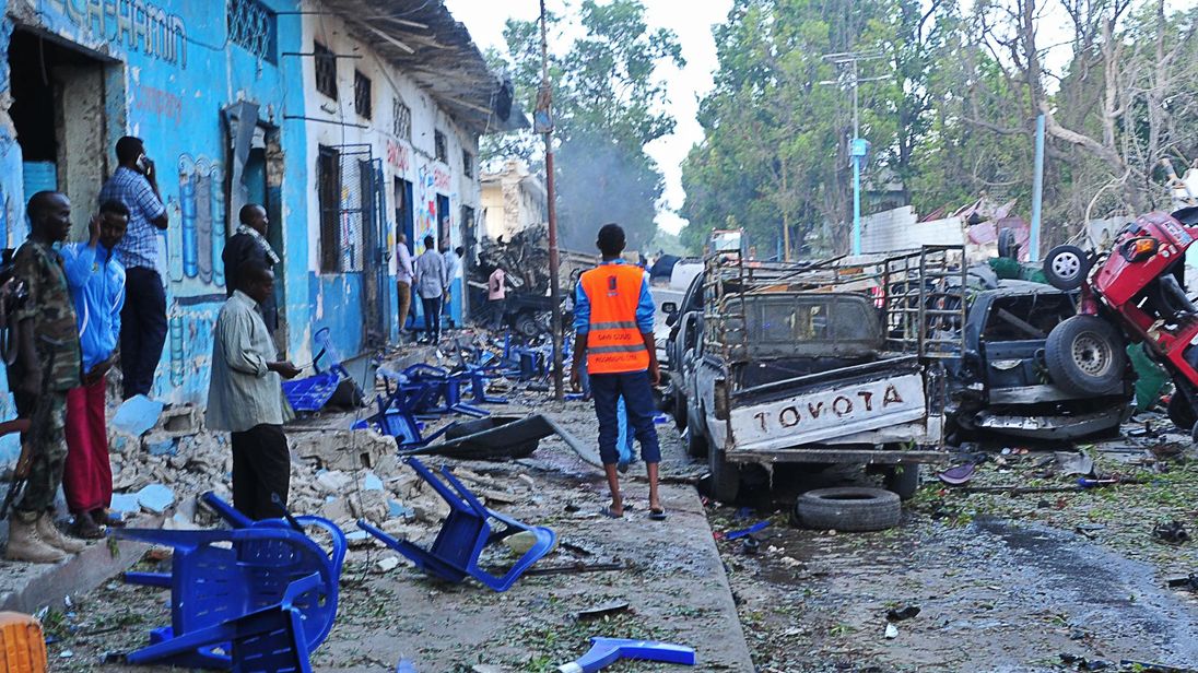 skynews-mogadishu-somalia-car_4140822.jpg