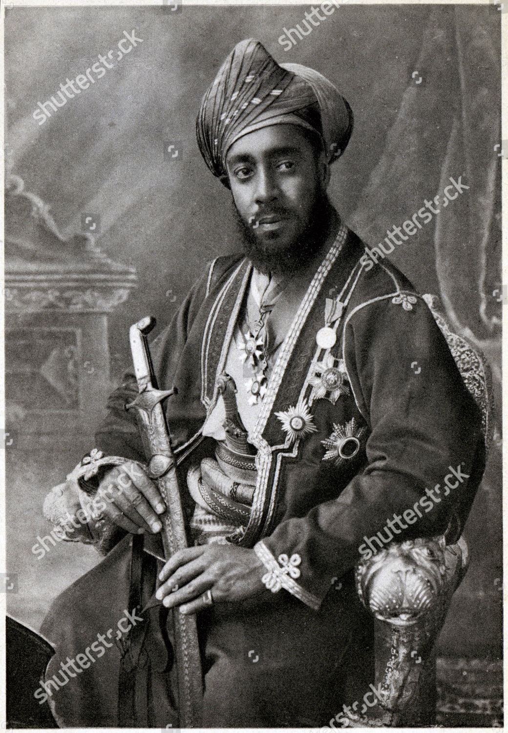 art-portraits-various-shutterstock-editorial-6044411n