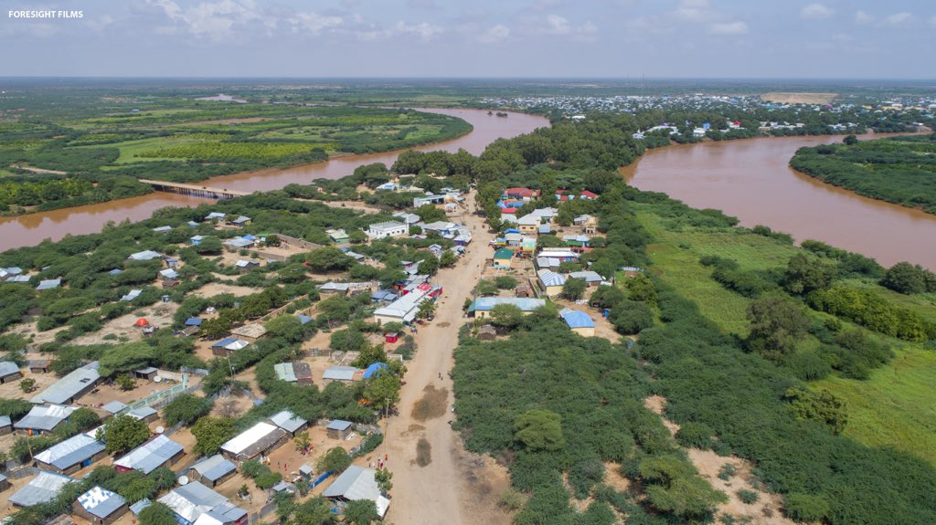 The Luuq town is located in a bend of the Juba River where the river flows  down from north to south. Luuq is also known as Luuq Ganaane. Amazing  Somalia : Somalia