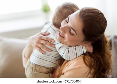 family-child-motherhood-concept-happy-260nw-691733404.jpg