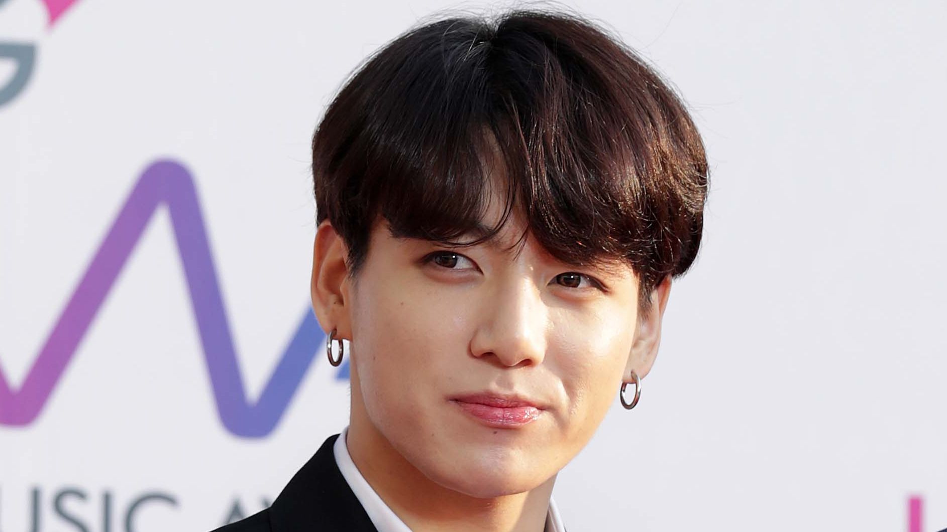 BTS%20Jungkook%20The%20Fact%20Music%20Awards.jpg