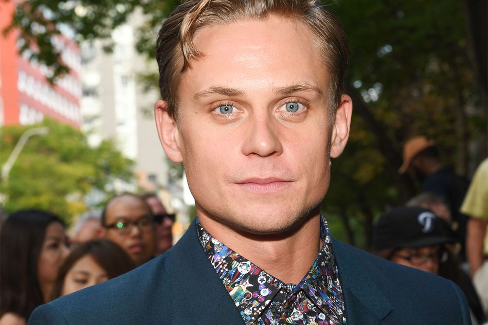 Billy-Magnussen-Aladdin-Prince.jpg