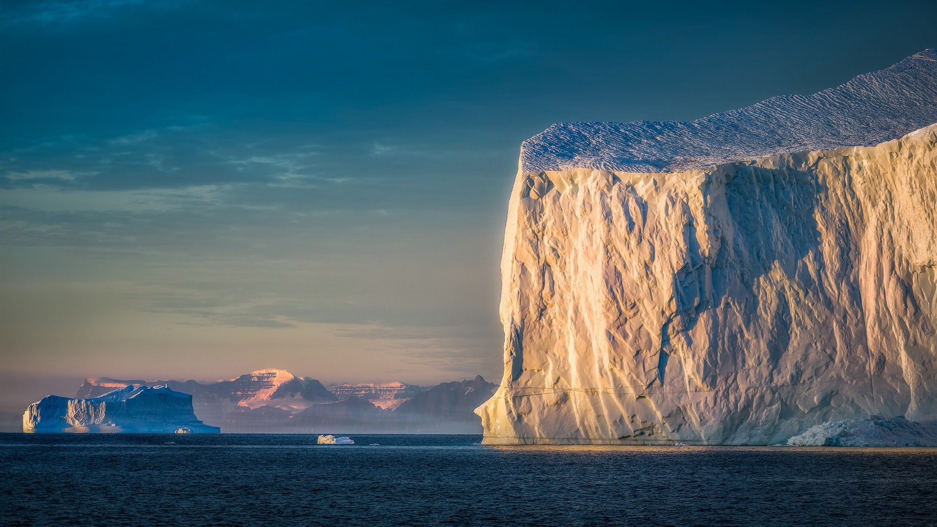 Iceberg-sea-morning_1920x1080.jpg