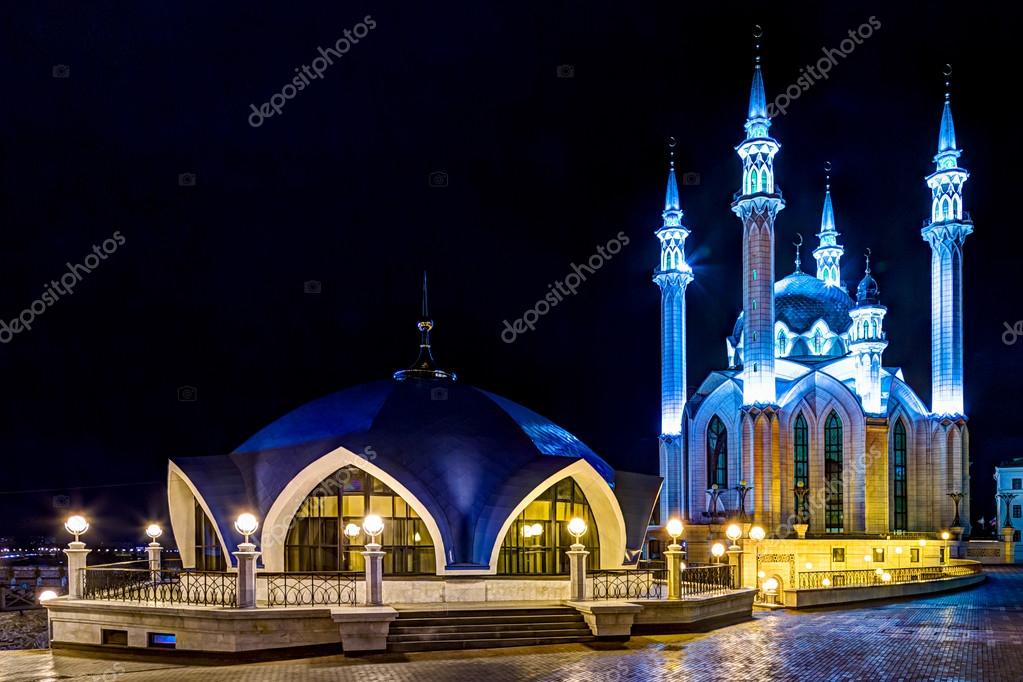 depositphotos_57345529-stock-photo-qol-sharif-mosque-kazan-russia.jpg