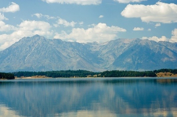 Most-Beautiful-Lakes-in-North-America.jpg