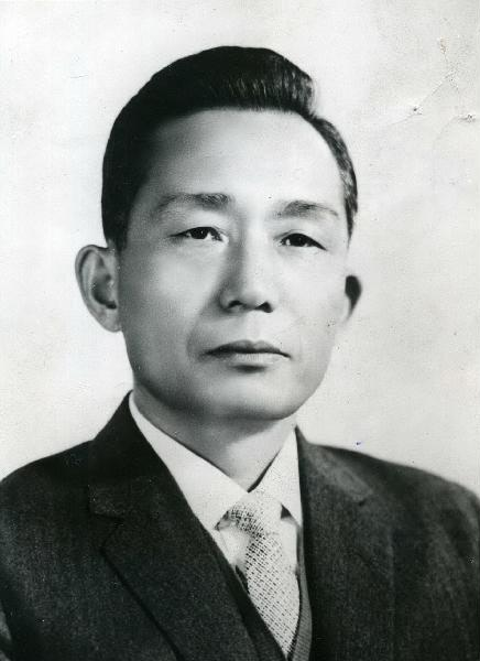 Park_Chung-hee_1963%27s.png